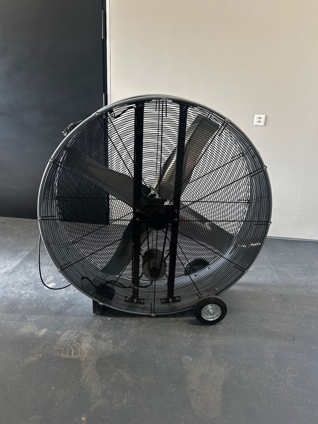 Ventilatori: Grossraumlüfter – Usato da Kölliken venduto da jent2