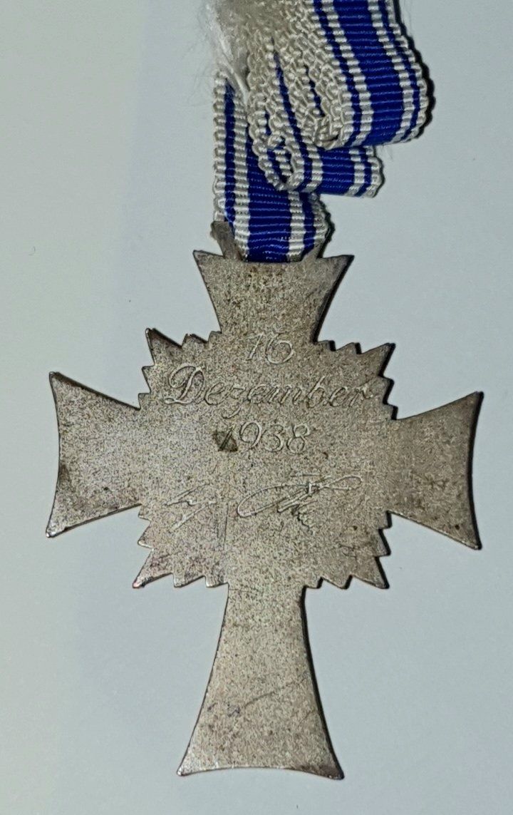 Medaglie: Mutterkreuz silber Germania WW2 – Usato da Pregassona venduto da eld_st6b 1