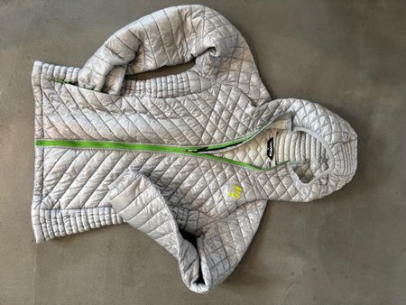 super leichte daunenjacke, grau, wenig getragen, gr. xs