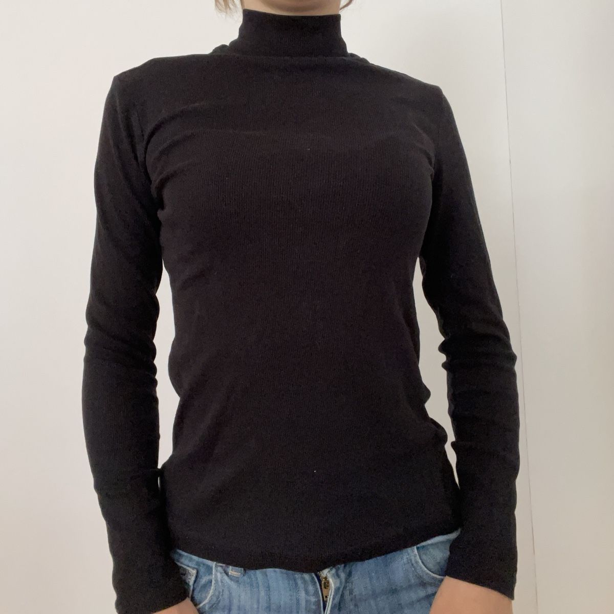 H&M Maglioni & Felpe: Schwarzer Rollkragenpullover, Grösse S – Usato da Baden venduto da Julikoo