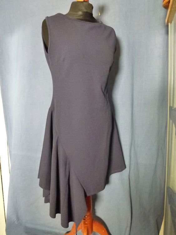 SILENZIO EXTRAVAGANTES KLEID GR 38 OHNE ARM AUFFALLEND NEUWE | Kaufen ...