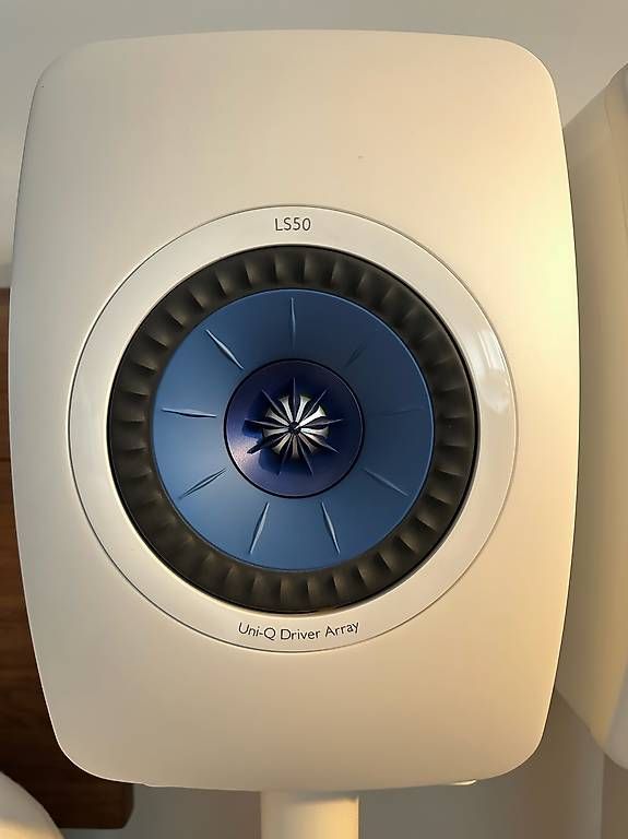 Kef Casse acustiche: Enceintes KEF LS50 avec pieds assortis – Usato da Sion venduto da bru_v9tb 2