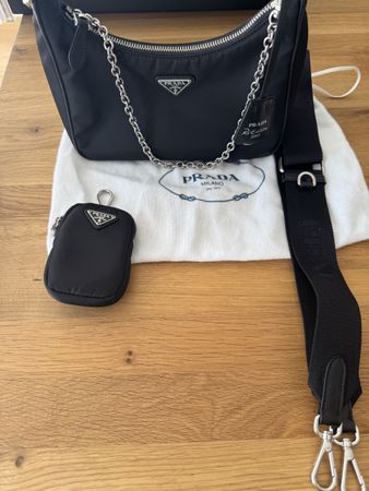 PRADA Re-Edition 2005 Nylon Bag