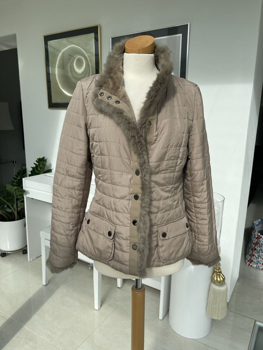 Giacche: Winterjacke mit Pelzkragen Gr. 40 – Usato da Weisslingen venduto da Spiegelbild0 2