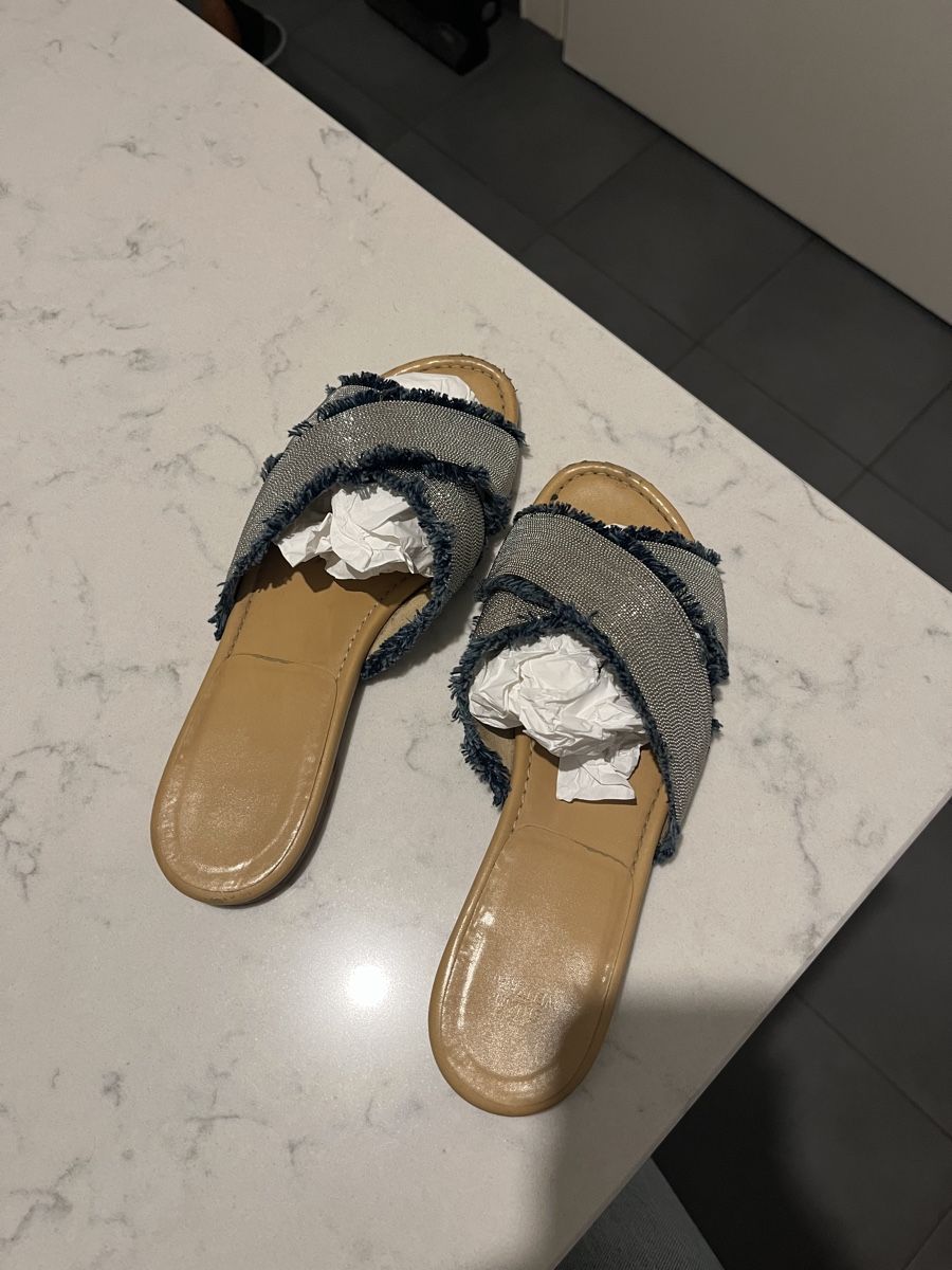 Stuart Weitzman Damenschuhe: Stuart Weitzman Summer Slides sandals – Gebraucht aus Mies von nic_yk5d 4
