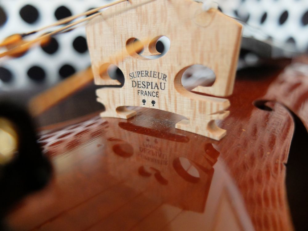 Strumenti musicali: Violine 4/4 -Guarneri-Kopie neuwertig- mit Kasten und Bogen – Usato da Vinelz venduto da woerni11 3