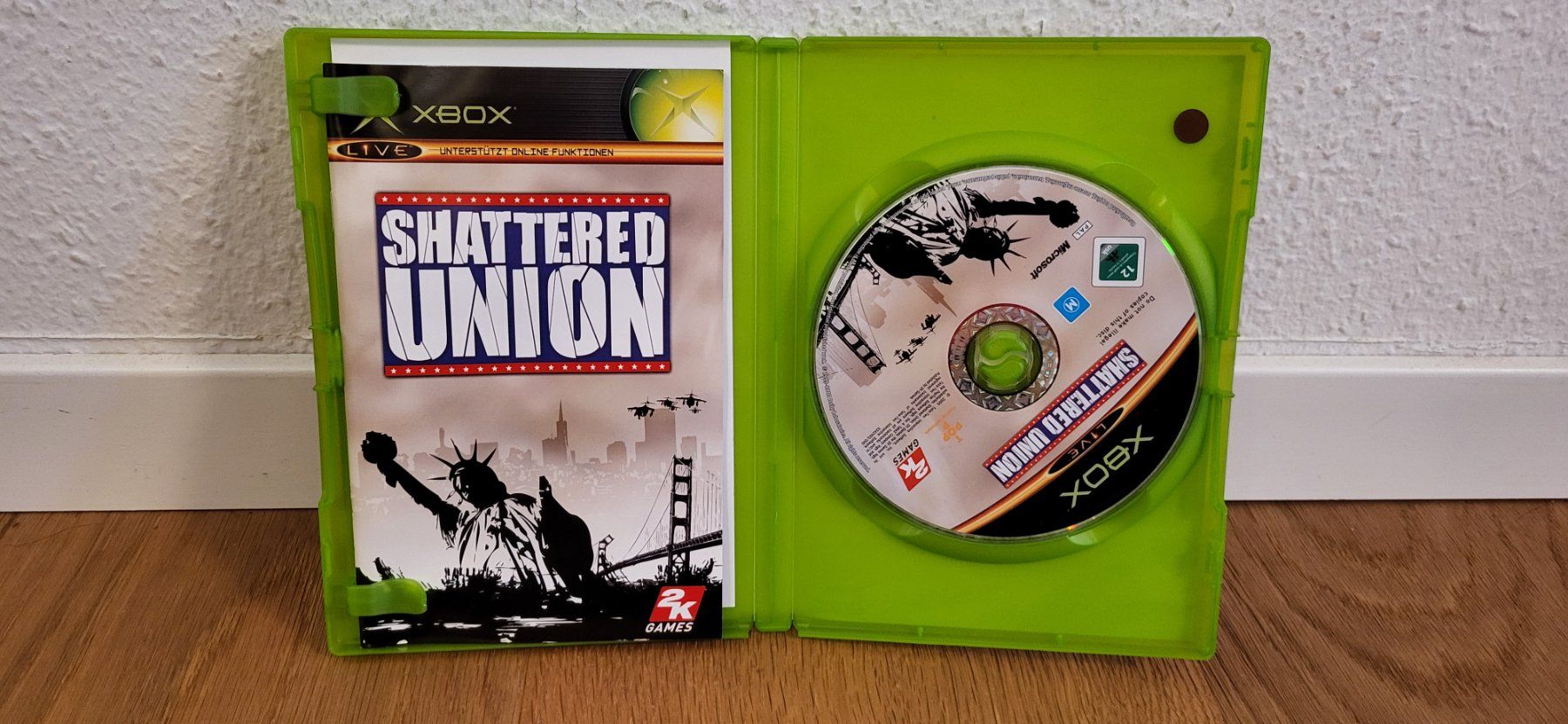 Microsoft Giochi: Xbox - Shattered Union – Usato da Münsingen venduto da DigitaleSpielecke 2