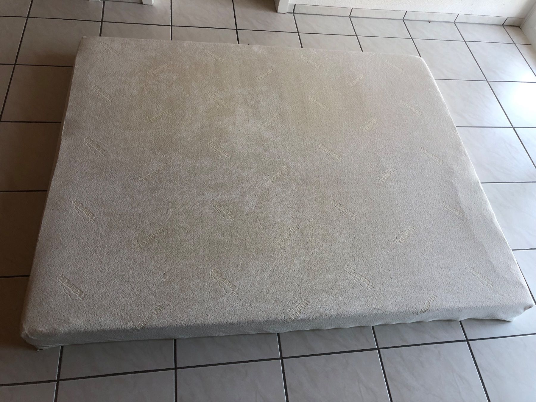 Tempur Materassi: Tempur Matratze 160x200 – Usato da Grafenried venduto da Mar_kc6h 1