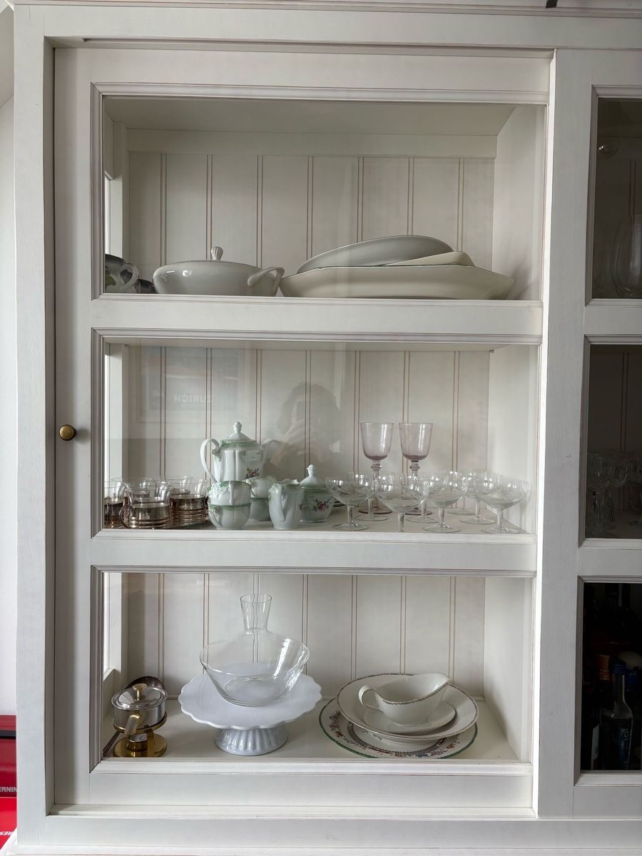 Vitrines: Schöne Vitrine/ Buffet Sölleron von Ridgevalley – D'occasion à Unterstammheim par philippe.kappeler 1