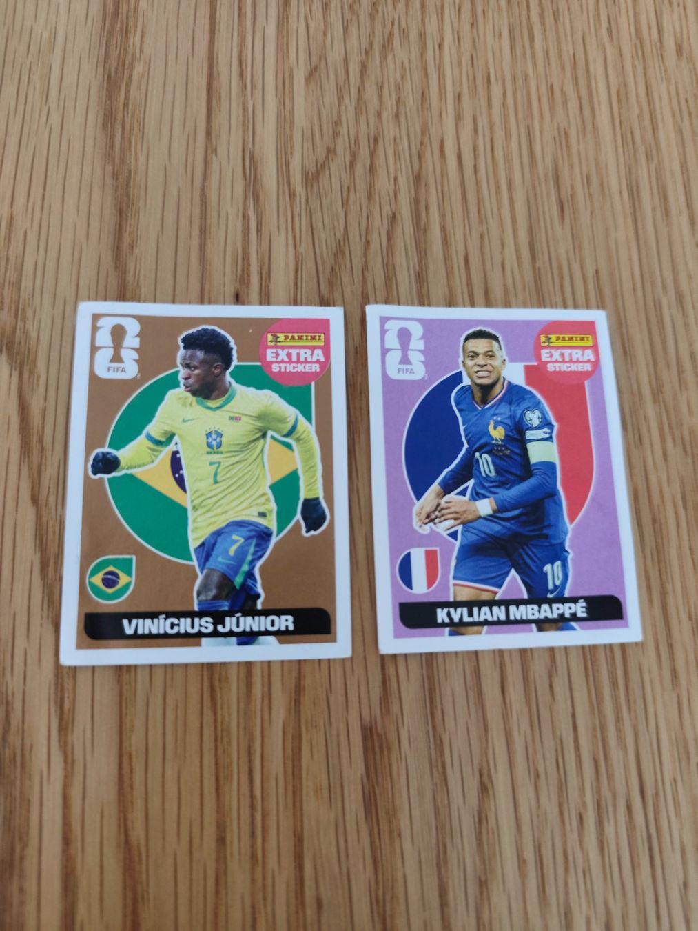 Panini Carte collezionabili: Lot panini vinicius et Mbappé extra – Usato da Montreux venduto da LeVintage33