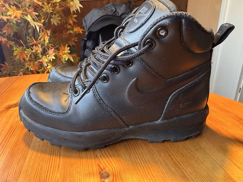 Scarpe da uomo: Nike Winterschuhe 10.- – Usato da Bad Ragaz venduto da mor_d7kw 2