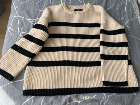 Schicker Strickpullover mit Streifen - Top Zustand!