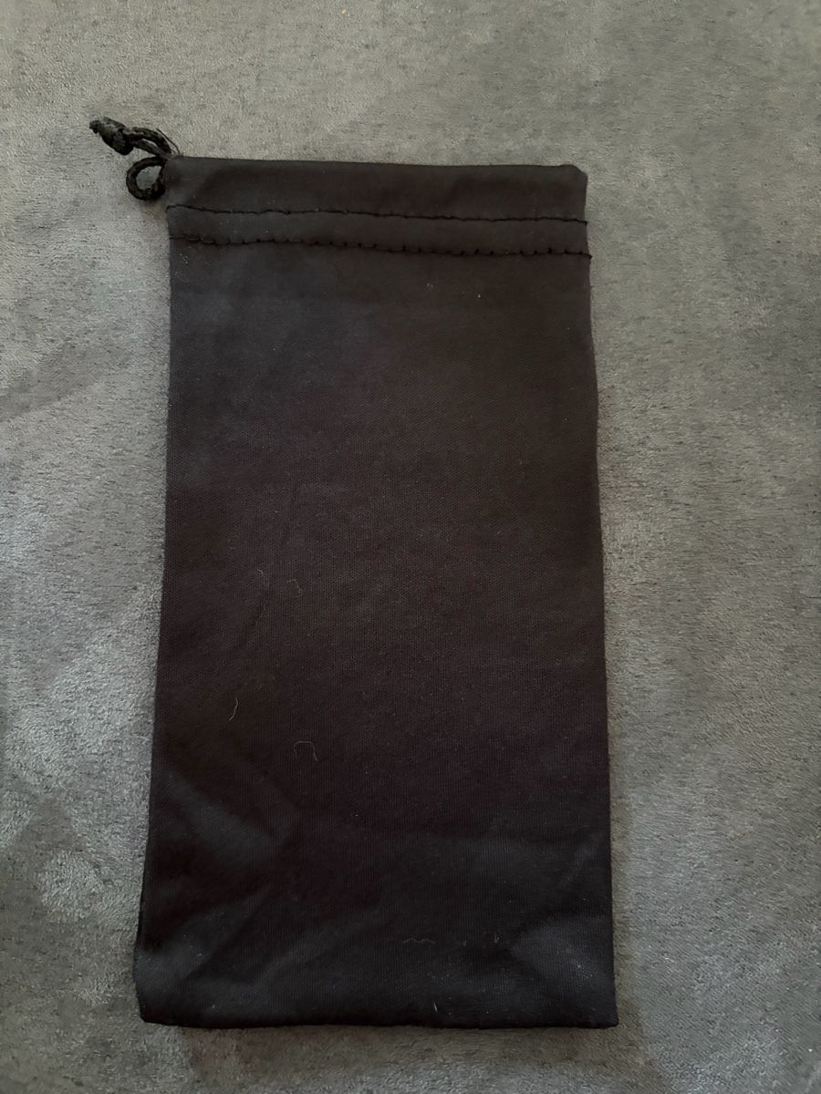 Cartier Occhiali & Lenti: Cartier Pouch Black Small Fabric Drawstring New Condition – Nuovo (secondo la descrizione) da Sorengo venduto da dis_tfq6 1