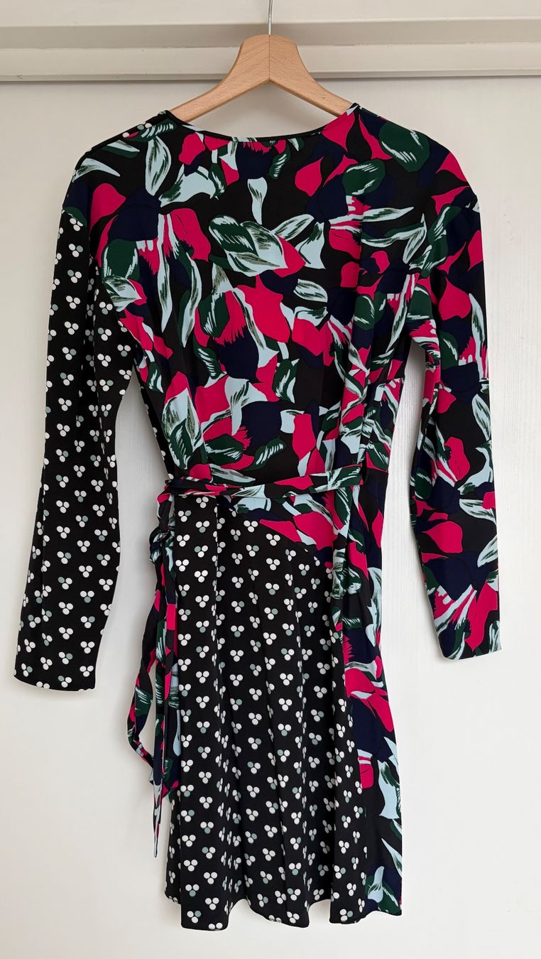 Diane von Furstenberg Vestiti: Fürstenberg Seide Wickelkleid Gr.XS – Nuovo e nell'imballaggio originale da Unterägeri venduto da Jutka_04 4
