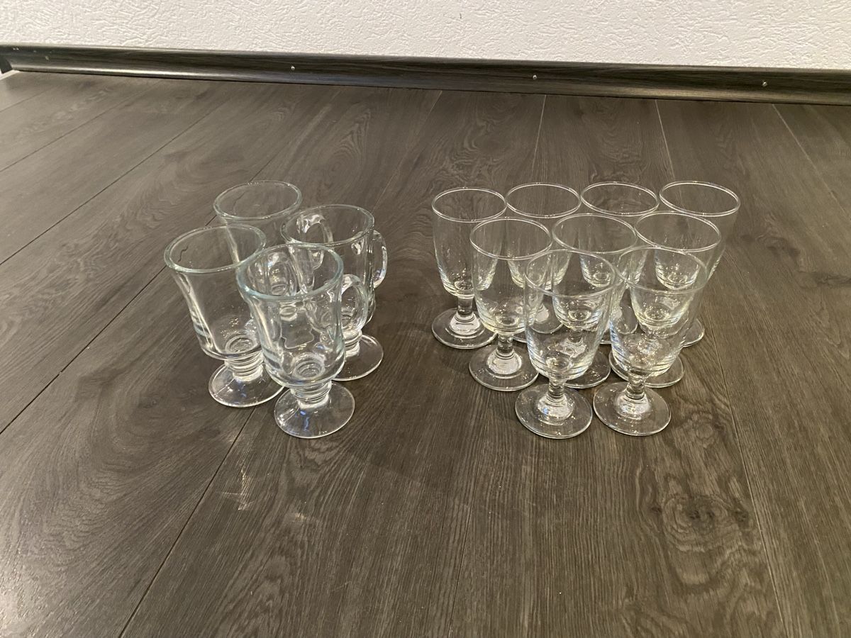 Bicchieri: 4 Teegläser und 9 Kaffee-Schnaps Gläser – Usato da Hägglingen venduto da Karin0802