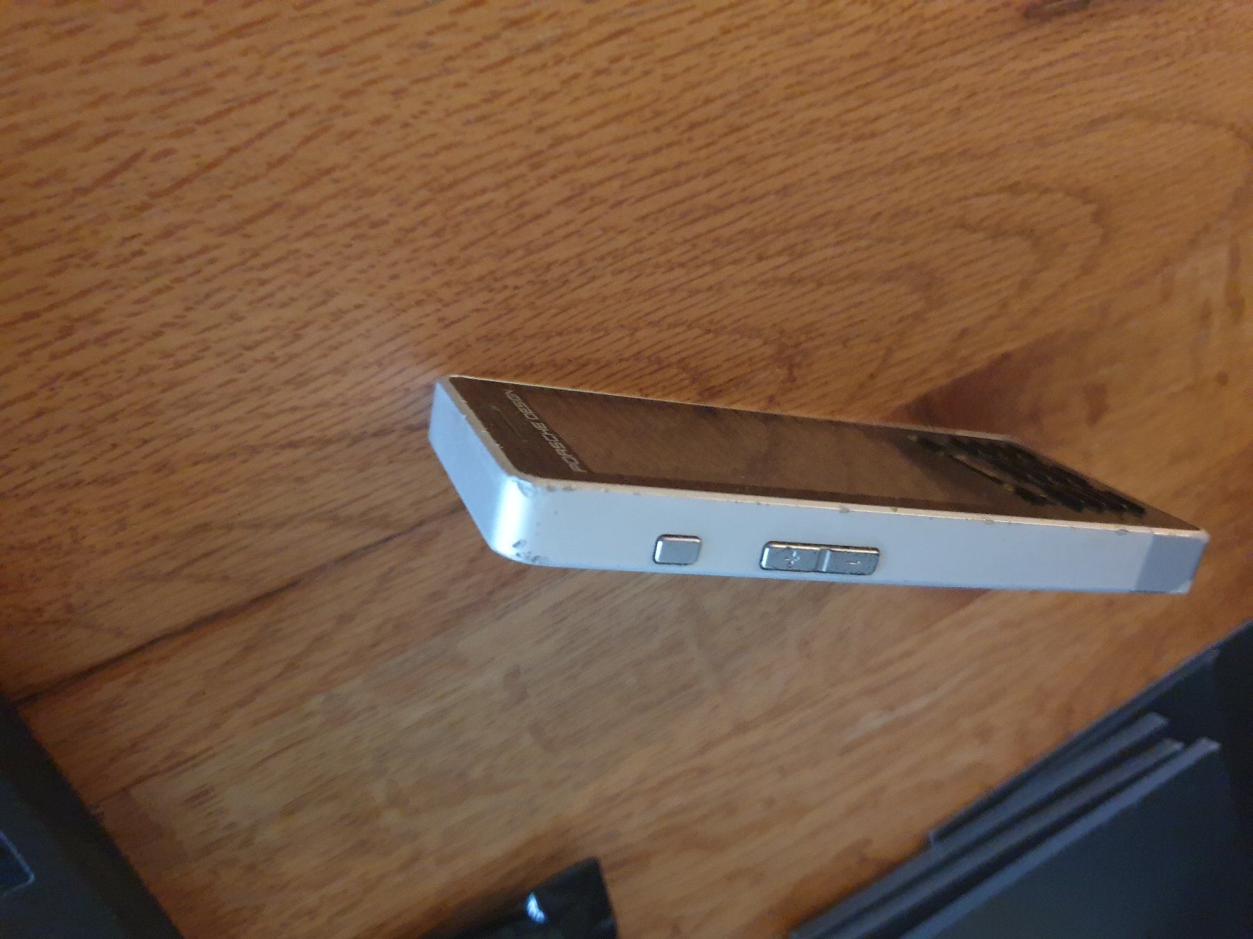 Handys / Smartphones: Sagem P9522 Porsche – Gebraucht aus St.Gallen von Capsule_Corporation 4