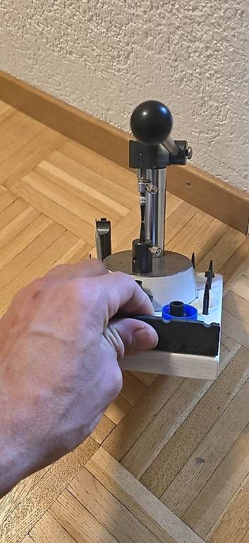 Tutte le macchine: Presse Aparatt Brille? – Usato da Weiningen ZH venduto da ped_fbx2 1