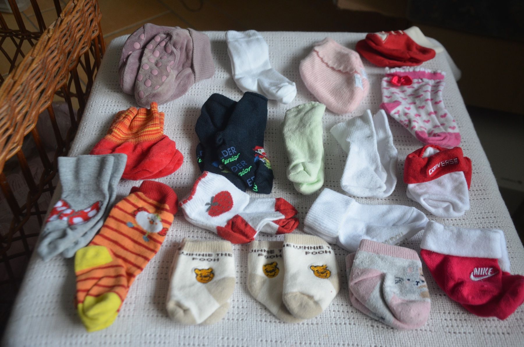 Lotti & Set di vestiti: TAILLE 56-62 - 18 PAAR SOCKEN – Usato da Chiasso venduto da Dolly015