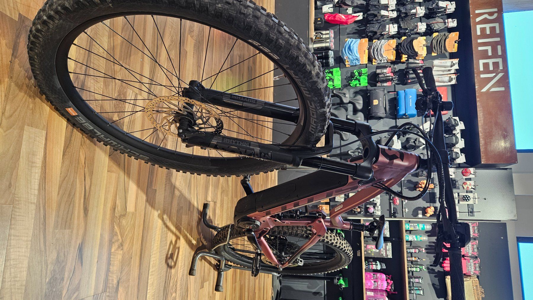 Scott Vélos: Scott Genius 910 eRide – D'occasion à Rorschach par Rad9_GmbH 3