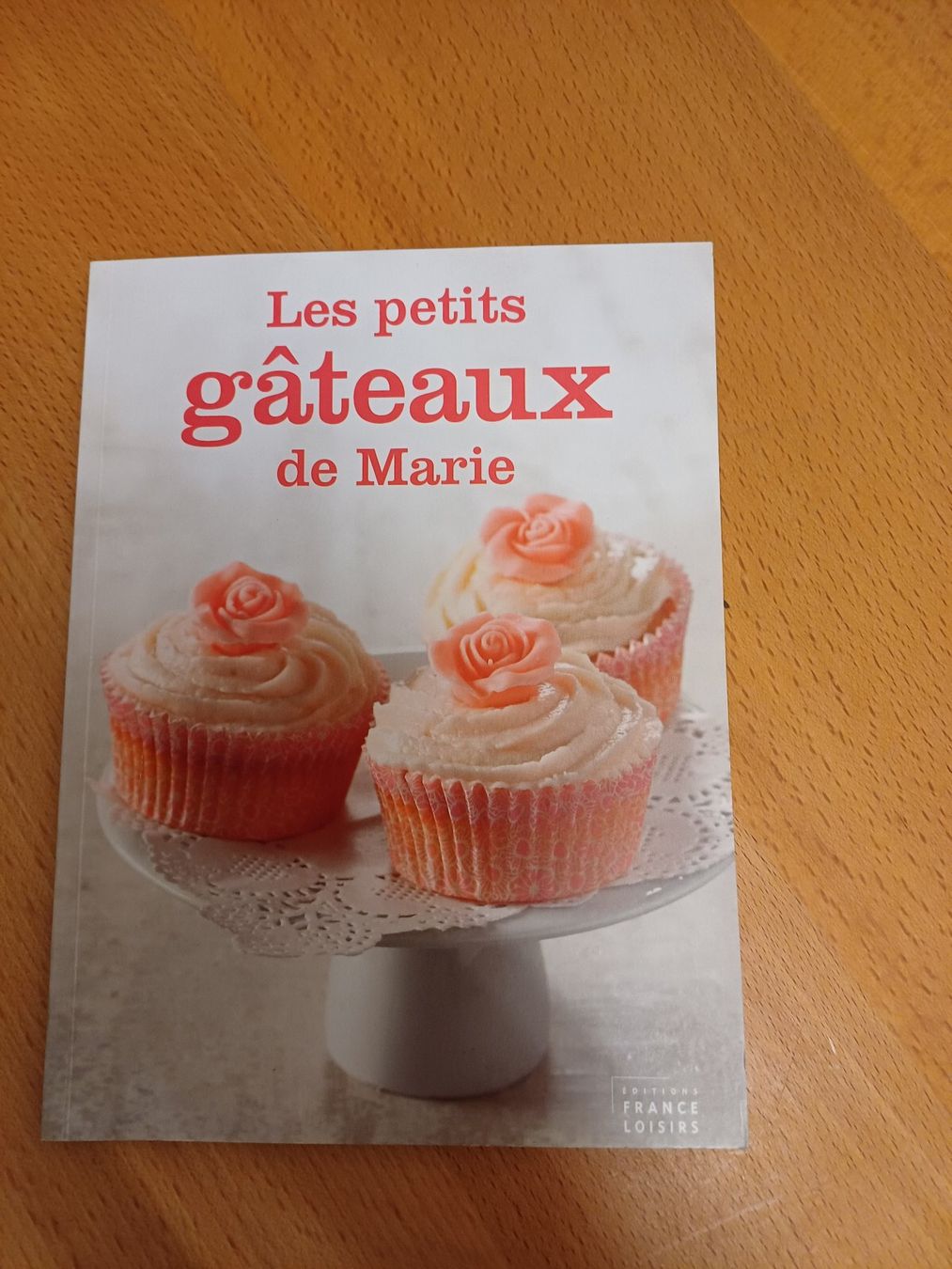 Libri: Les petits gâteaux de Marie – Usato da Porrentruy venduto da Piquetix