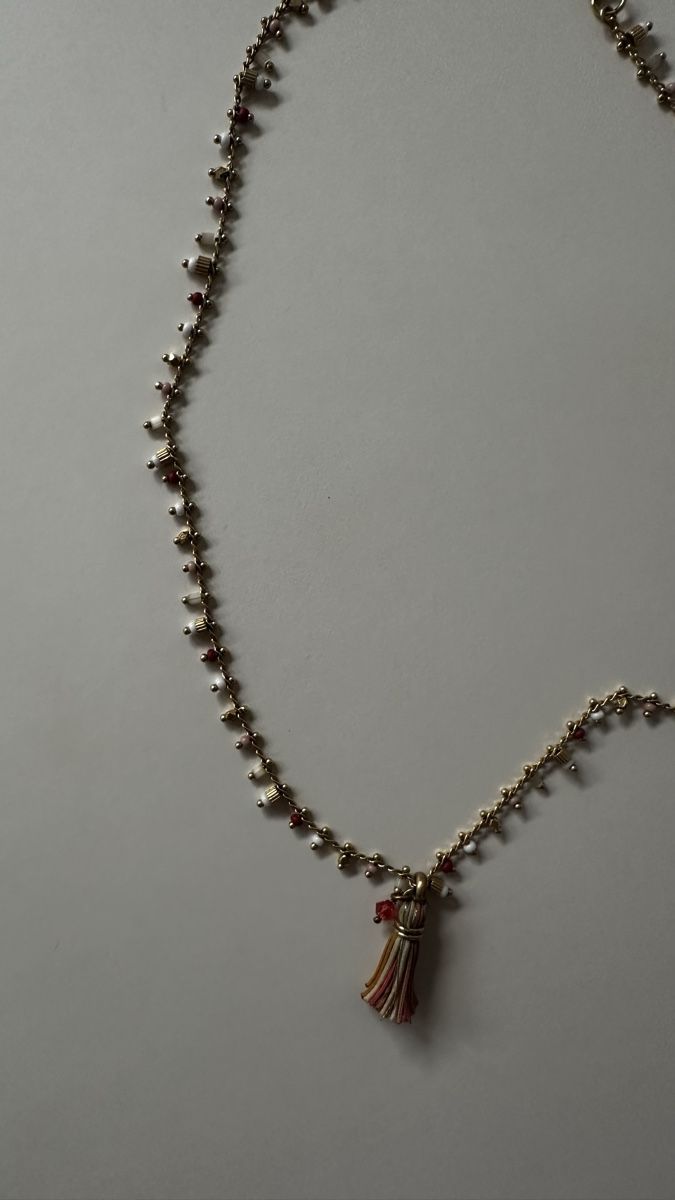 Catenine: Gas Bijoux delicate Beaded Necklace with Tassel – Usato da Luzern venduto da ida_hv2y 3