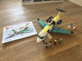LEGO City Avion Hôpital 60265