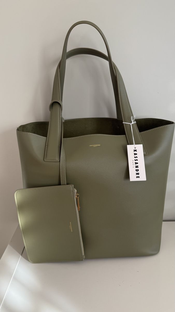 Borse da donna: Neue Ledertasche/ Shopper von Kassandre – Nuovo e nell'imballaggio originale da Winterthur venduto da -BeHappy24- 1