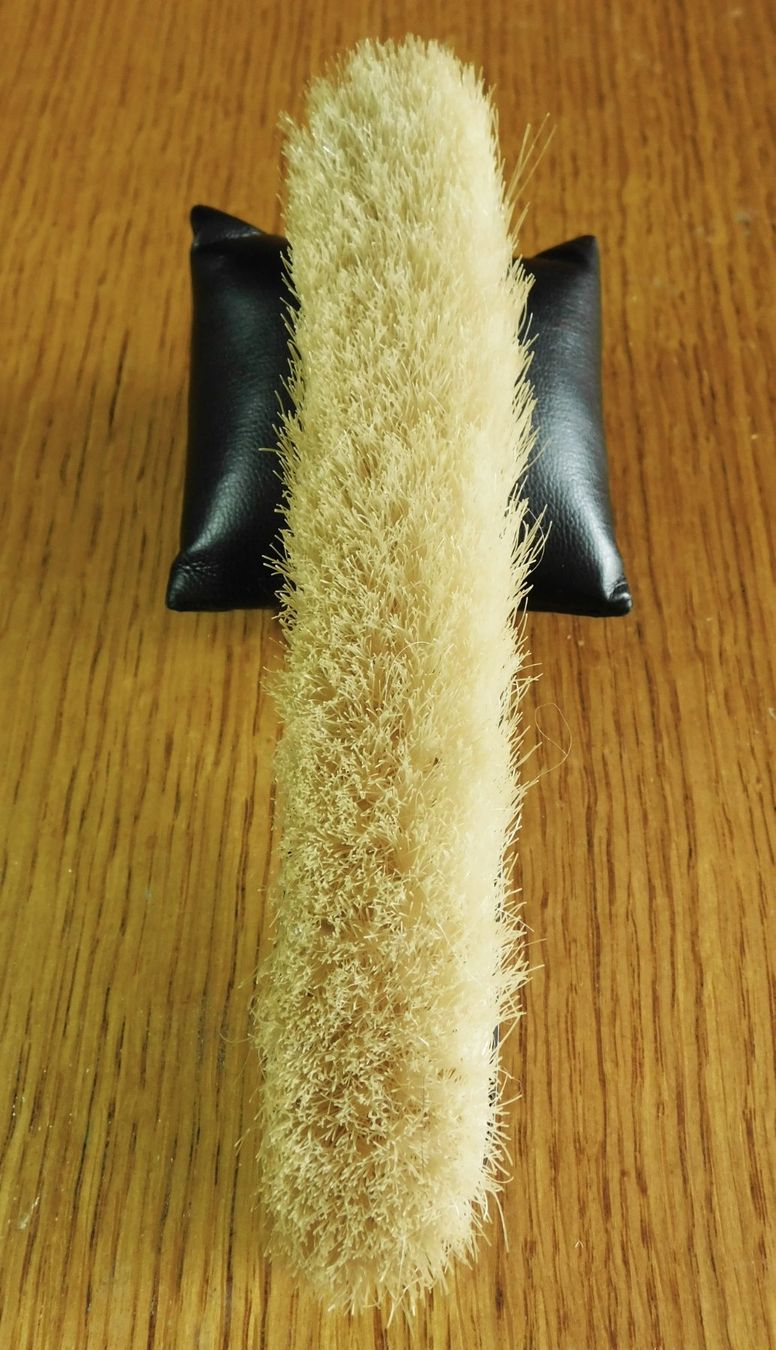 Pinceaux: Vintage-Pinsel Versilberte mit Zedernfäden, – D'occasion à Emmenbrücke par Ulisse-22 3