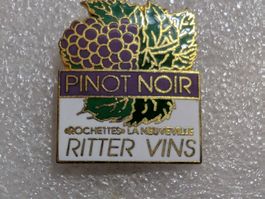 Ansteckpin 296: Ritter Vins