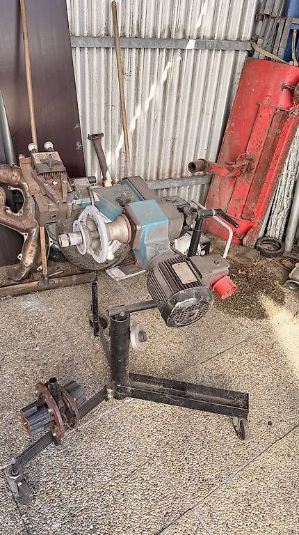 Tutte le macchine: Bremsscheiben Abdrehmaschiene – Usato da Bonaduz venduto da A13_Automobile 2