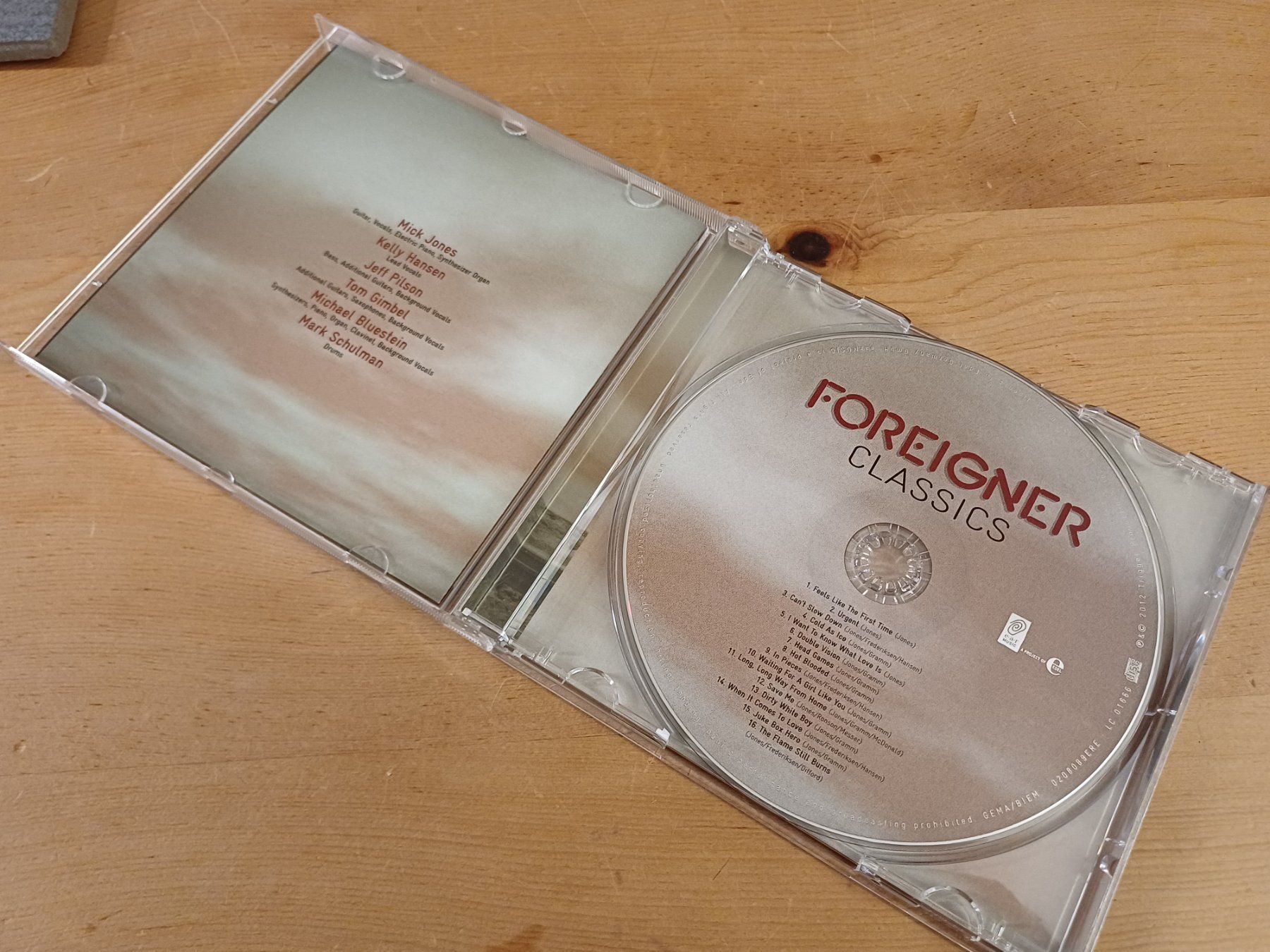 CDs: Foreigner - Classics (2012) – Gebraucht aus Jona von Rreto71 2