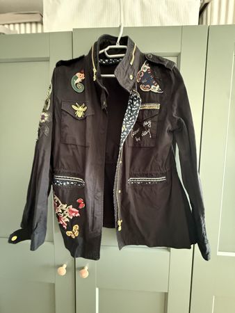 Dünne Damenjacke von Desingual