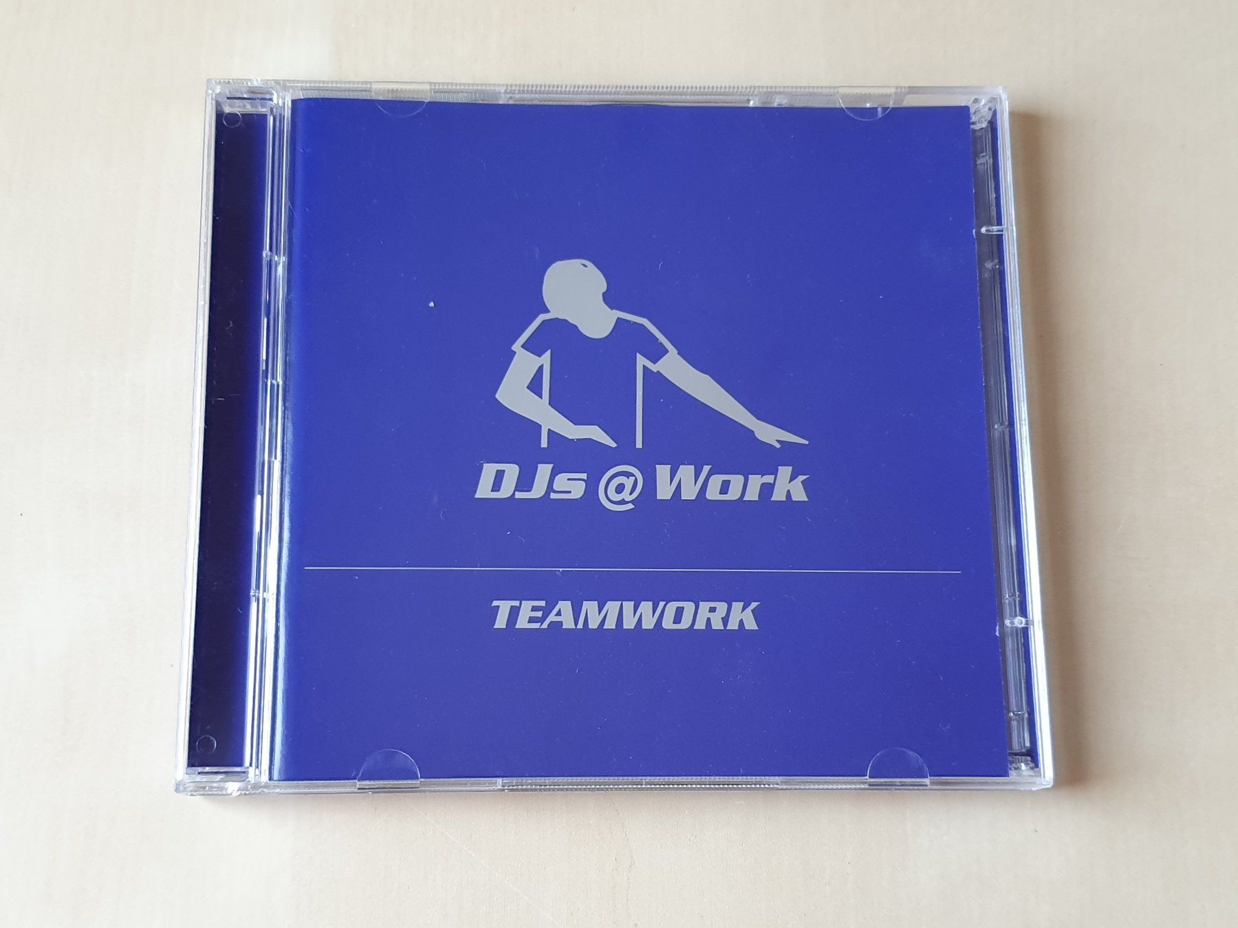 CD: DJs @ Work Teamwork – Usato da Stansstad venduto da collectorsshop