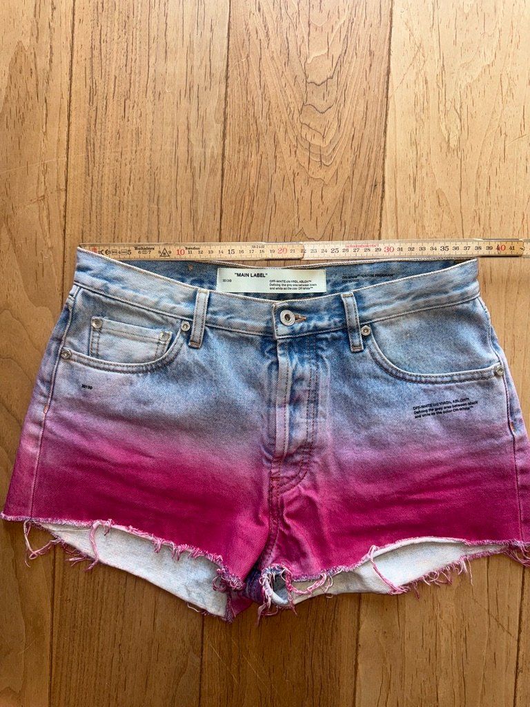 Off-White Jeans: Off-White c/o Virgil Abloh shorts- 28 – Neuf (Voir description) à St-Sulpice VD par juhdu 3