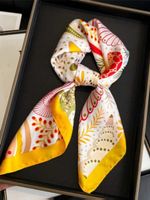 Elegante Damen Foulard Exotik 🍹