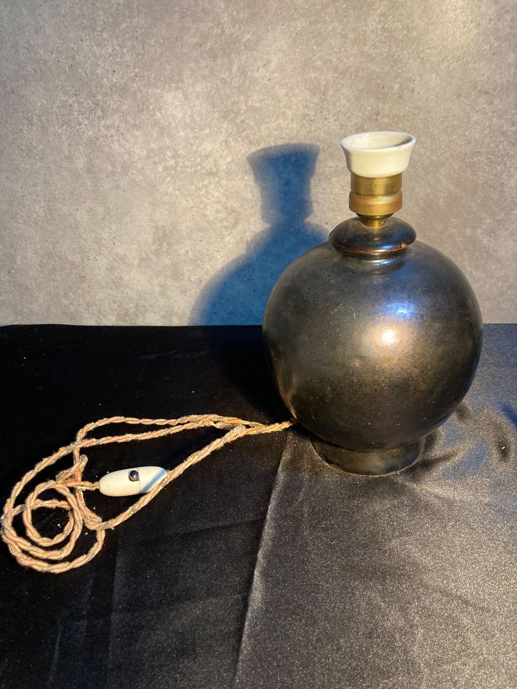 Lampen: Lampe boule ancienne signé antik – Gebraucht aus St-Cierges von LeRegain 1