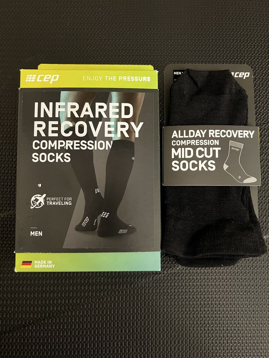 Chaussettes: Herren CEP Recovery Laufsocken Bundle – Neuf avec emballage d'origine à Obfelden par running_mike