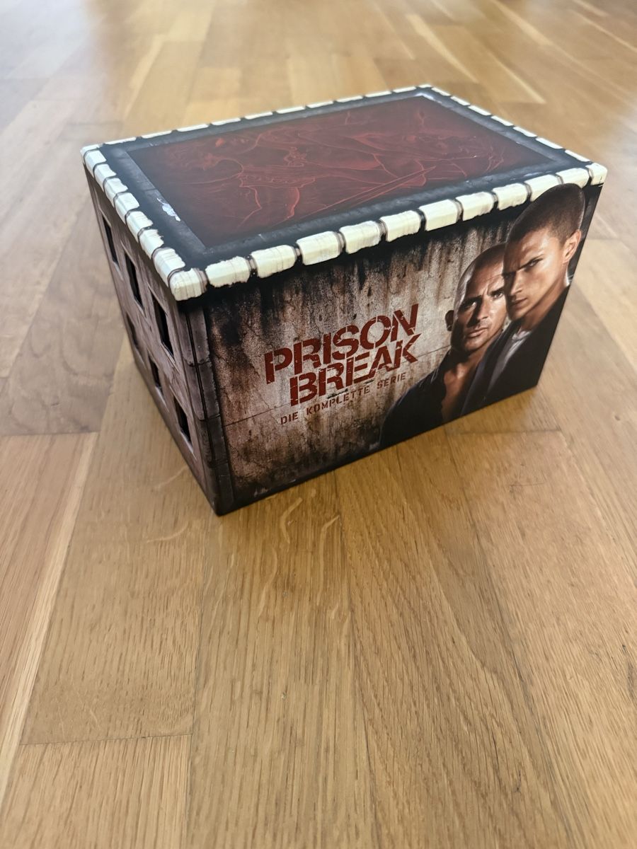 Tous les DVDs: Prison Break komplette Staffelbox – D'occasion à Fehraltorf par Bowling_54