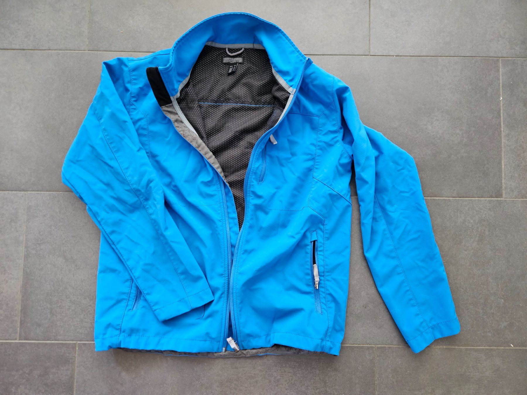 Giacche: Windjacke – Usato da Boswil venduto da Goorlie