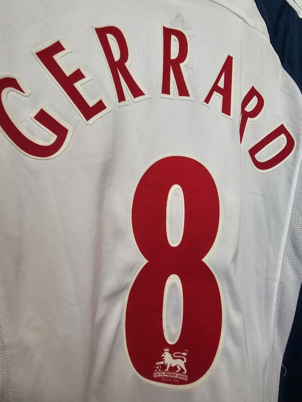 Leibchen & Hosen: Liverpool Langarmtrikot 06/07 – Gebraucht aus Rickenbach LU von LichterWelt 2