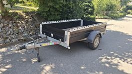 Anhänger Humbaur gebremst