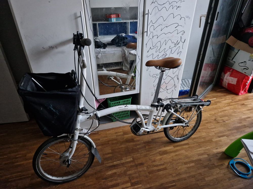 Vélo pliable Brompton C Line Explore 12V Mid Black Matt 2025