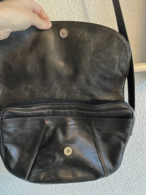 Borse da donna: Ledertasch – Usato da Bern venduto da Sandra_Ce 2