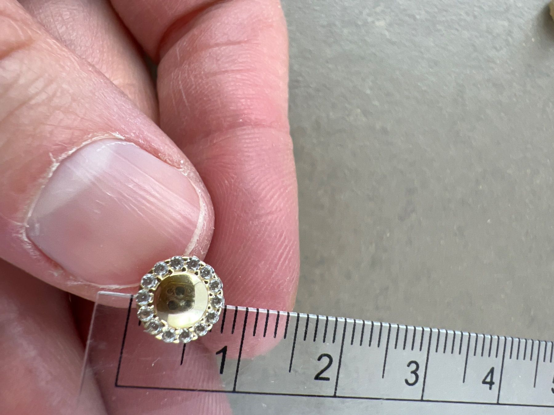 Orecchini pendenti & Orecchini a lobo: Ohrstecker 585 Gold – Usato da Niederuzwil venduto da leo_8857 6