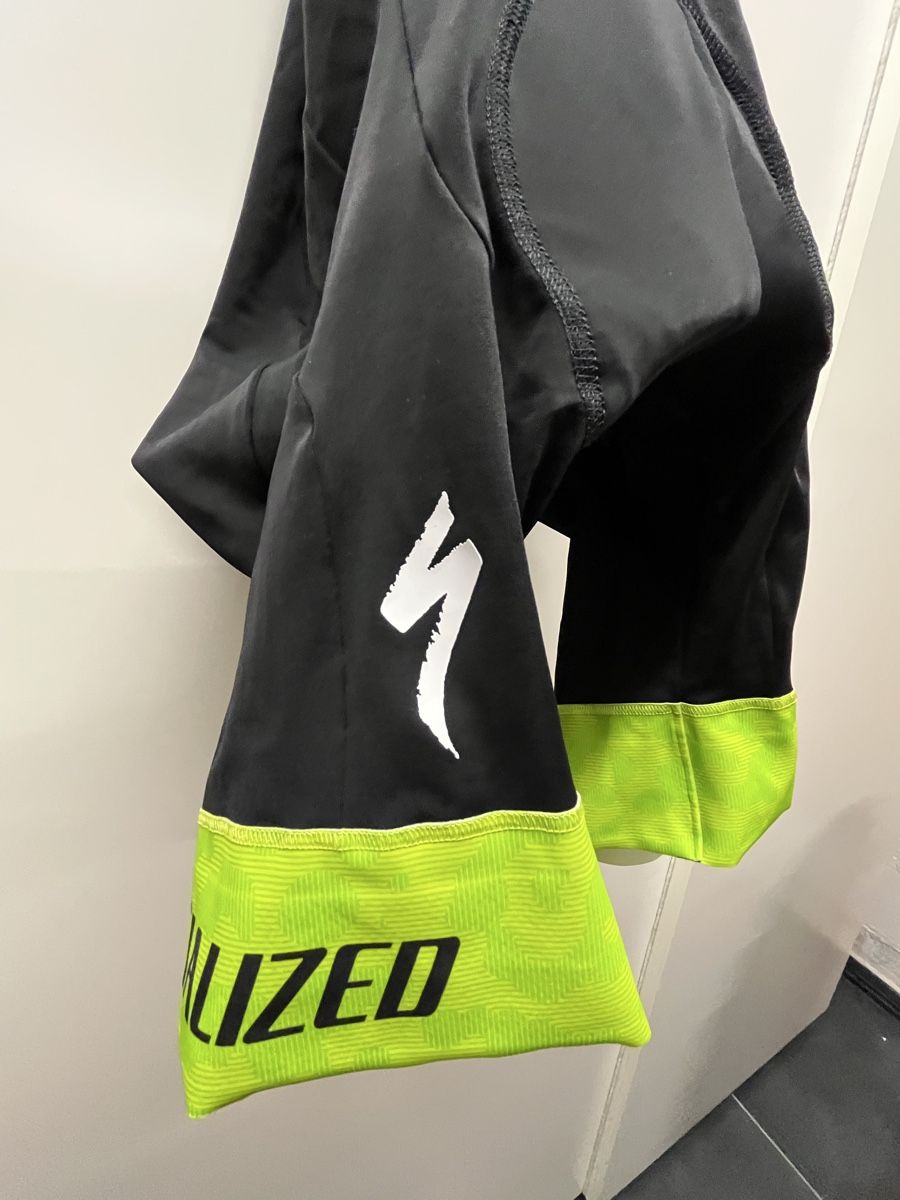 Specialized Canottiere & Pantaloni: Specialized Trikot Set Grösse L – Usato da Hunzenschwil venduto da sputnik26 4