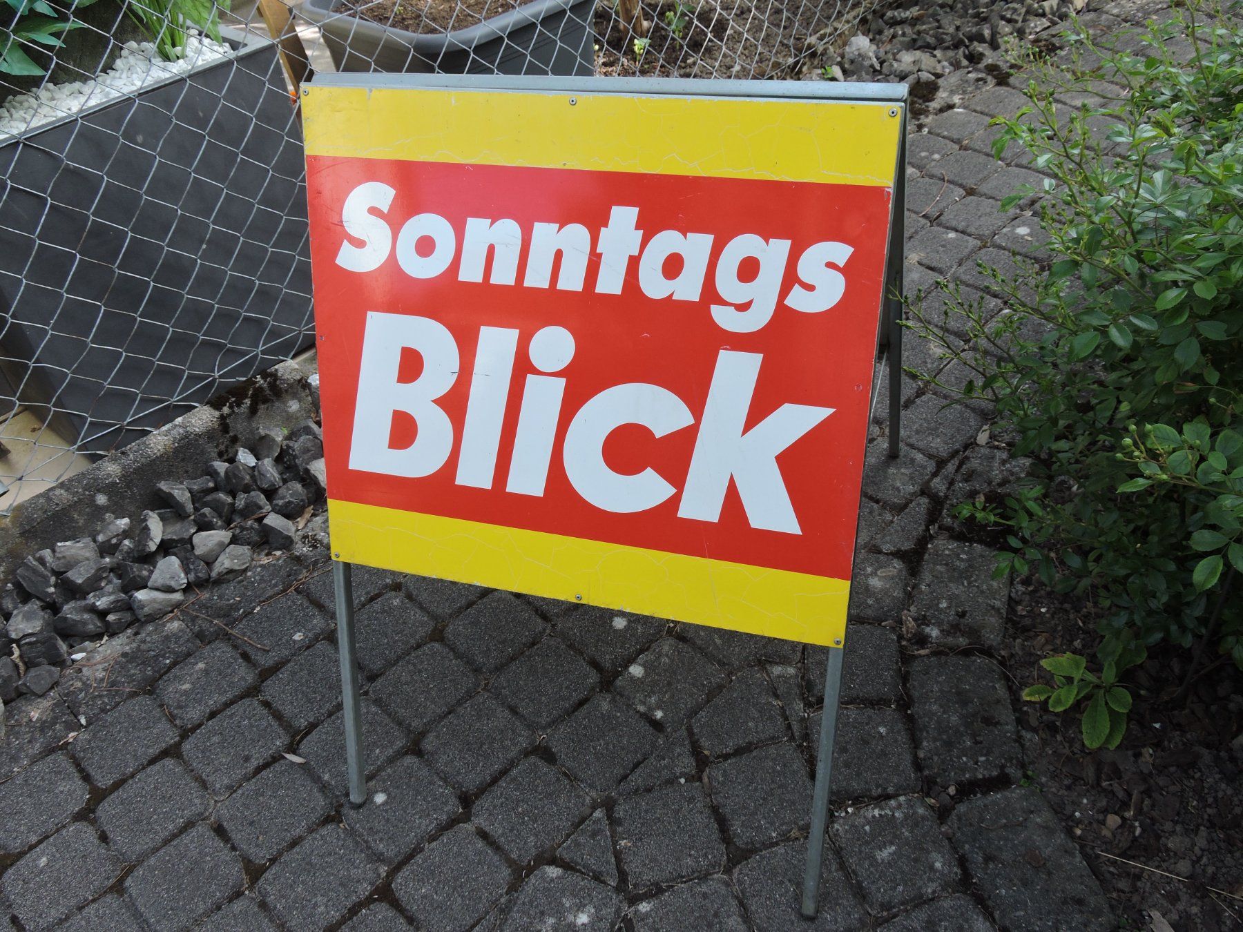 Insegne: Werbung Sonntags Blick Sonntagsblick Werbeplakat – Usato da Burgdorf venduto da rosashop54