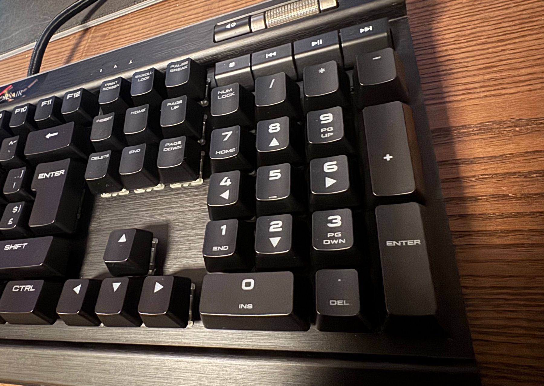 Corsair Tastiere: Corsair K95 RGB Platinum – Usato da Embrach venduto da MrKirin 2