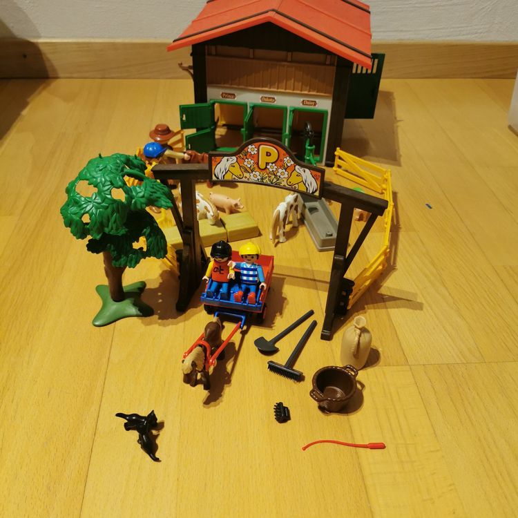  Playmobil Pferdestall 