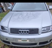 Audi A4 Kombi silber gebrauchter Zustand. Ab 1.-