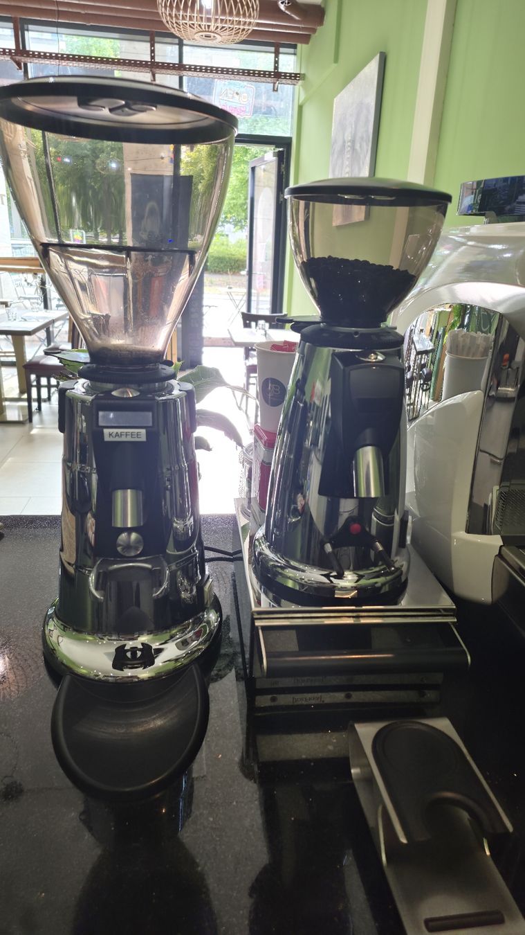 Kaffeemaschinen & Espressomaschinen: Astoria Kaffeemaschine.  – Gebraucht aus Zürich von abl_w5vc 3